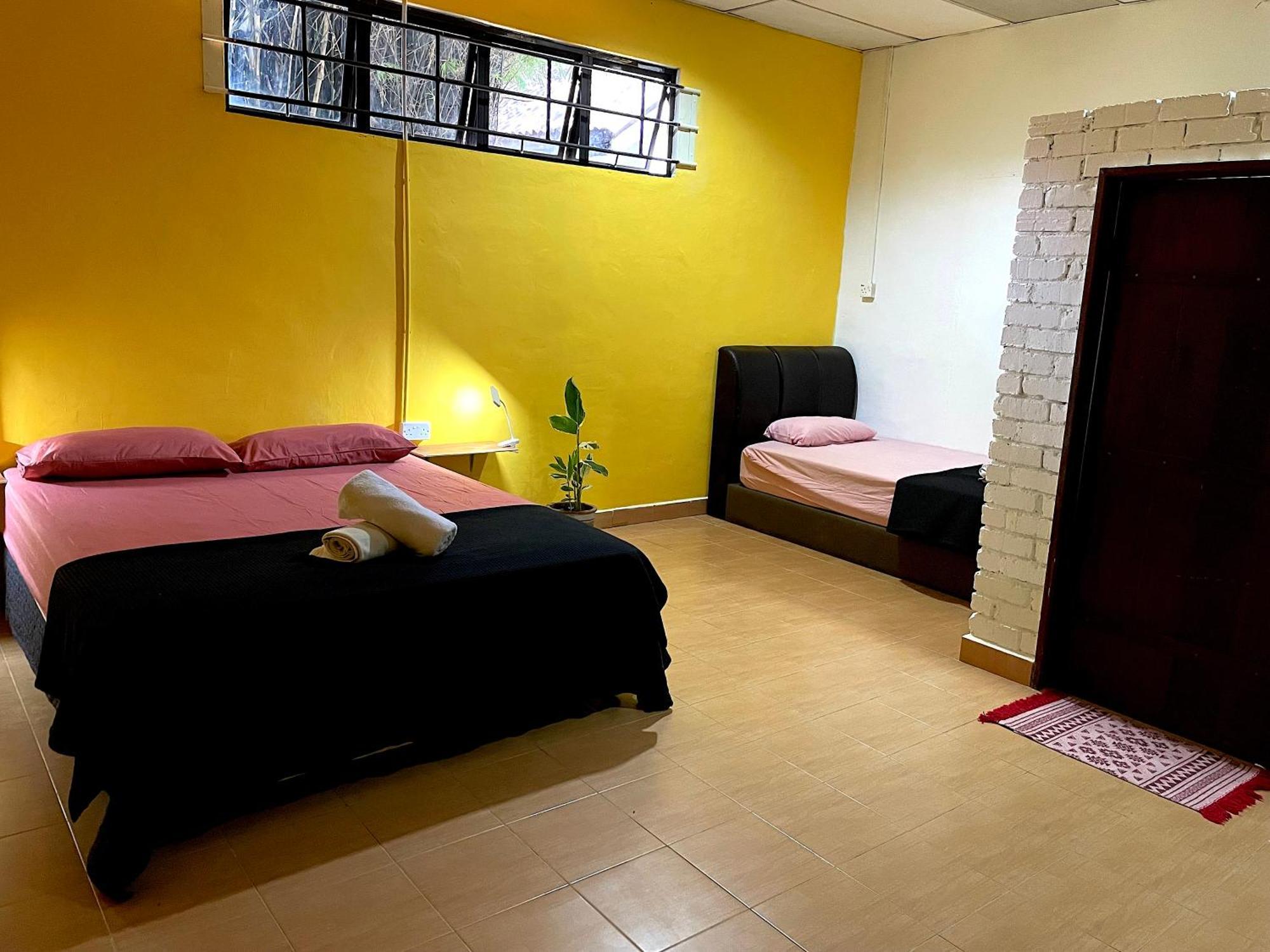 Home Sol Guesthouse Pantai Cenang  Ngoại thất bức ảnh